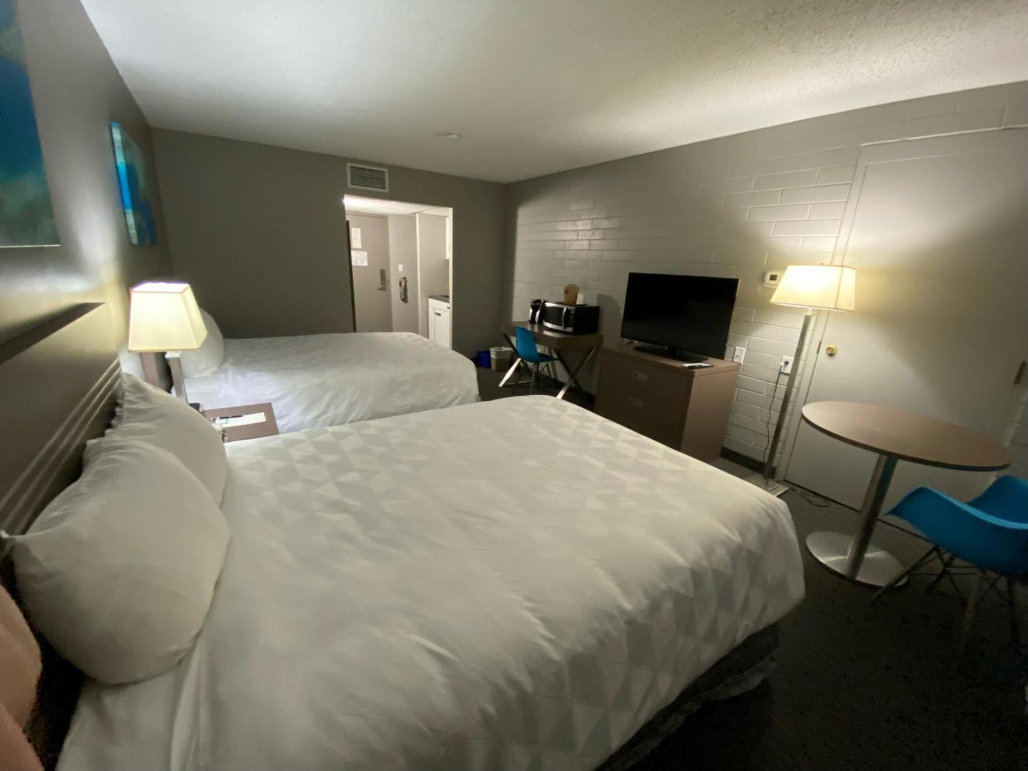 Travelodge By Wyndham แกรนด์แพร์รี ภายนอก รูปภาพ