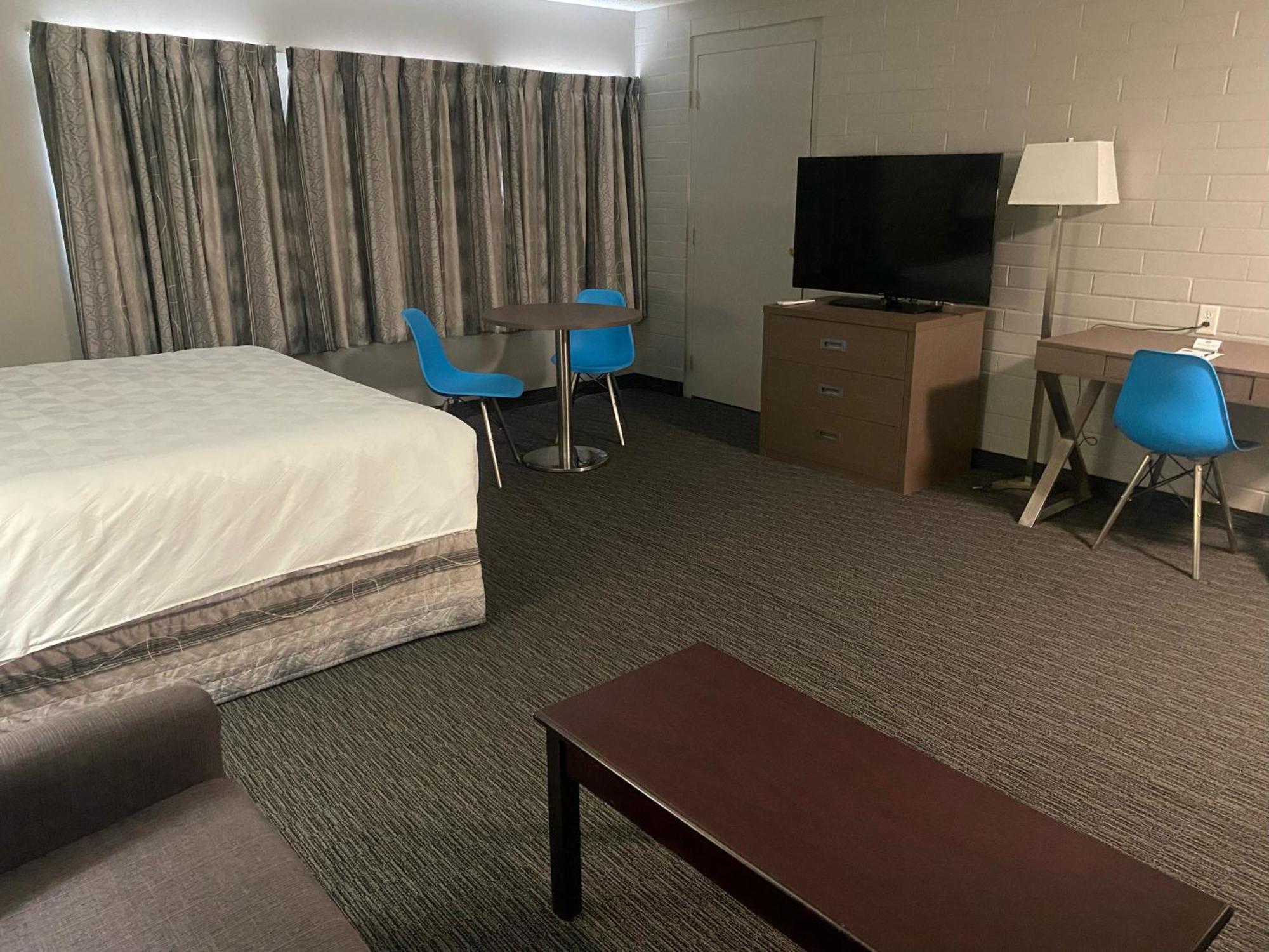 Travelodge By Wyndham แกรนด์แพร์รี ภายนอก รูปภาพ