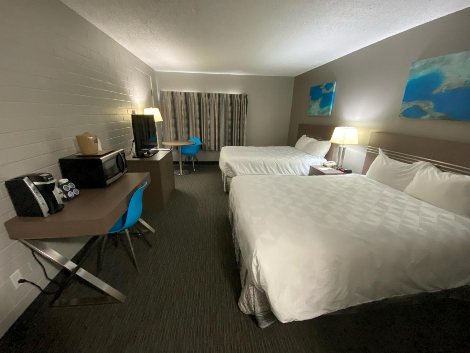 Travelodge By Wyndham แกรนด์แพร์รี ภายนอก รูปภาพ