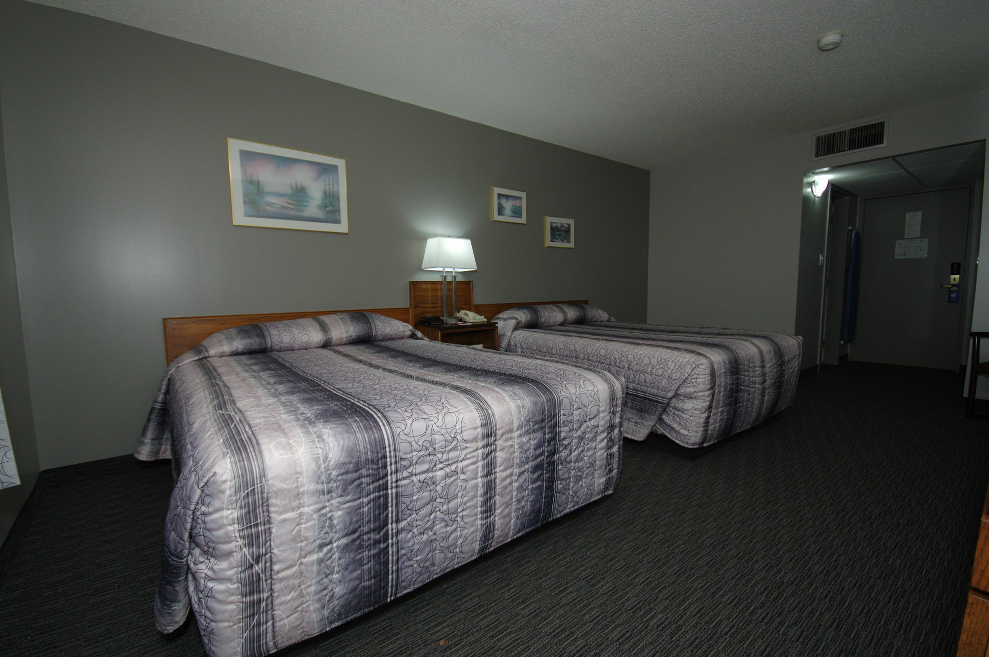 Travelodge By Wyndham แกรนด์แพร์รี ภายนอก รูปภาพ