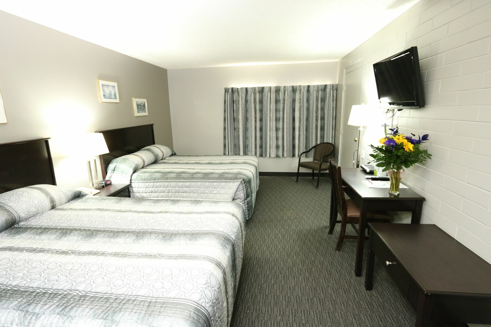 Travelodge By Wyndham แกรนด์แพร์รี ภายนอก รูปภาพ